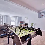 The Stylish Gem Of Bath - Football Table - Sleeps 10